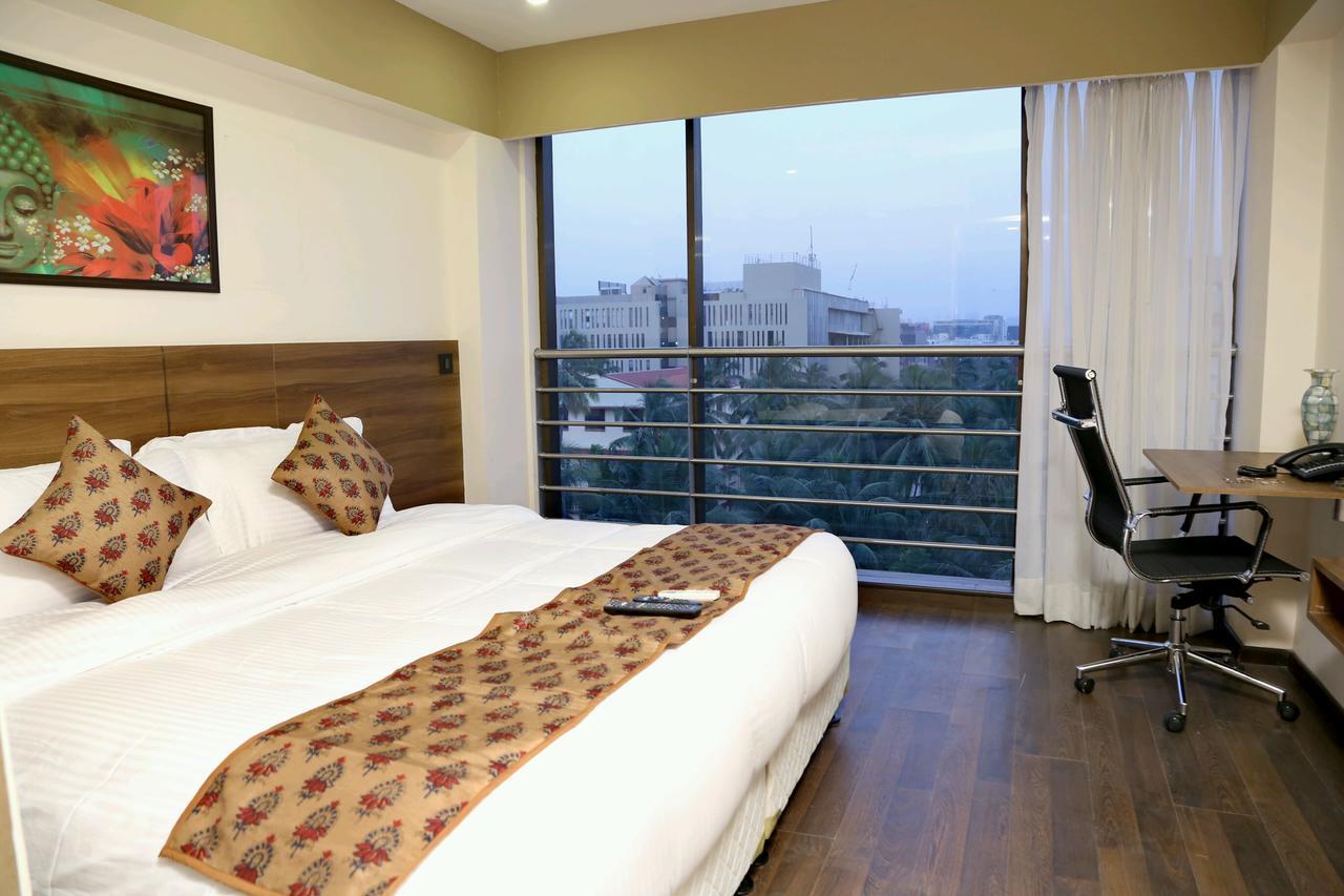 Hotel Mumbai House Andheri East, Bombay Extérieur photo